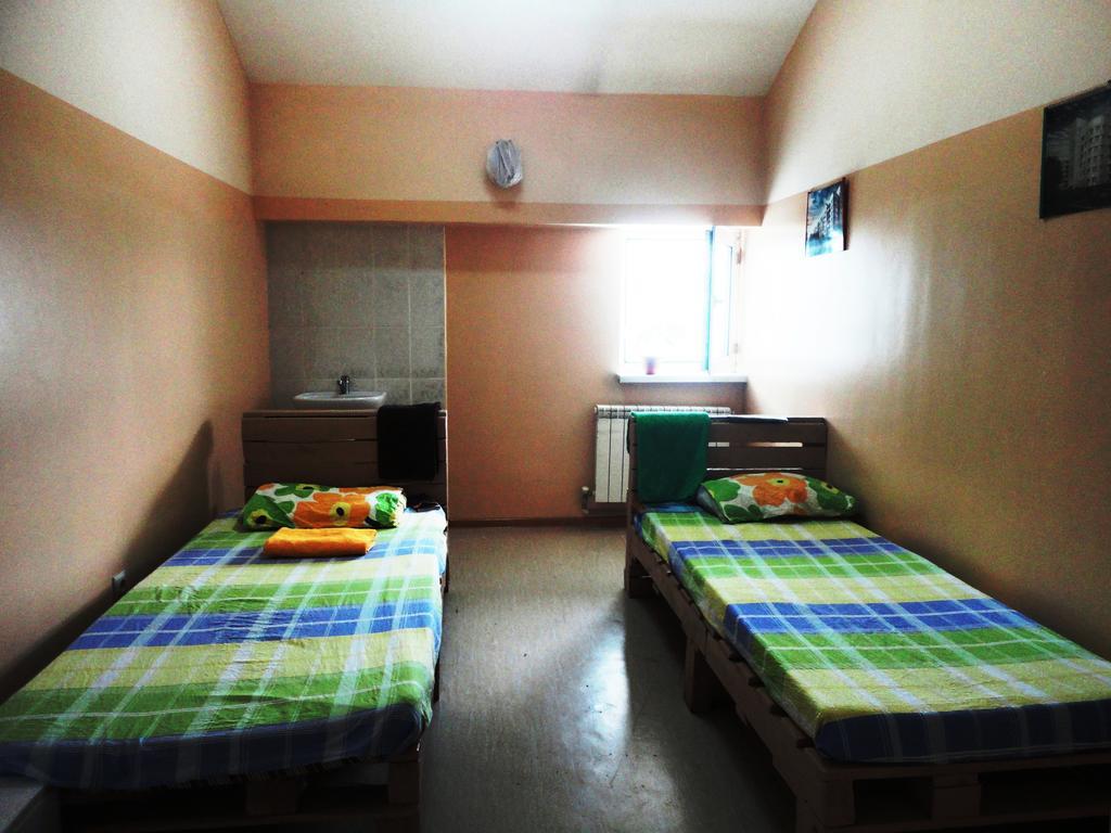 Amigo Hostel Almatý Habitación foto